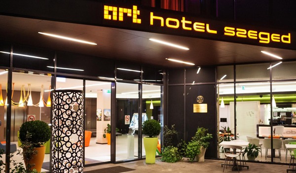 Art Hotel****